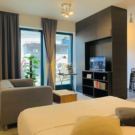 Cozy Friendly Place With Free Parking Prag Exterior foto