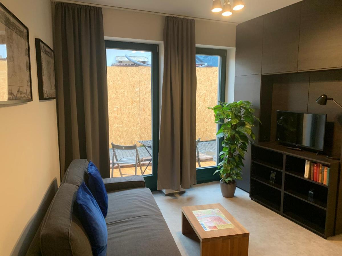 Cozy Friendly Place With Free Parking Prag Exterior foto