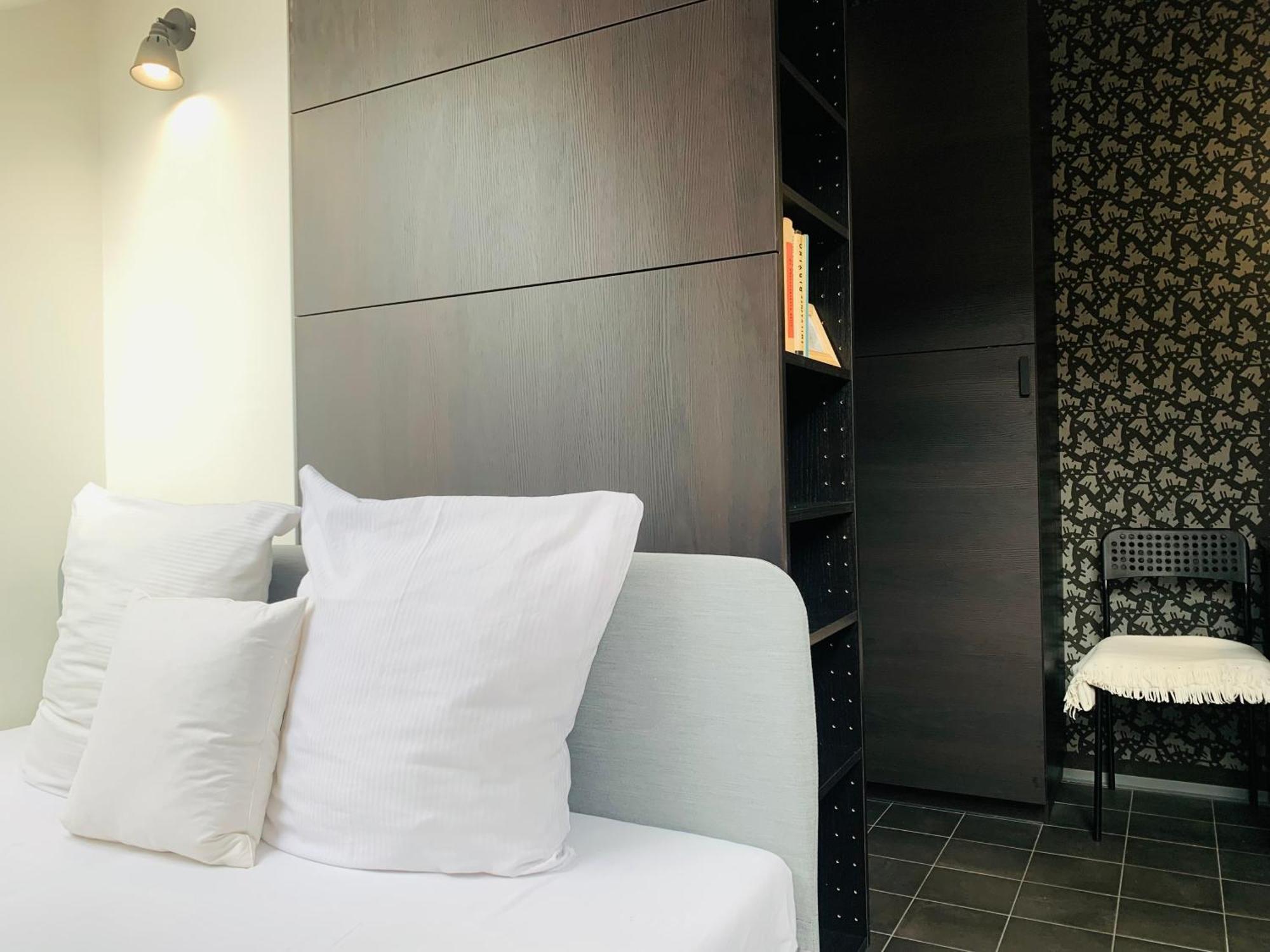 Cozy Friendly Place With Free Parking Prag Exterior foto